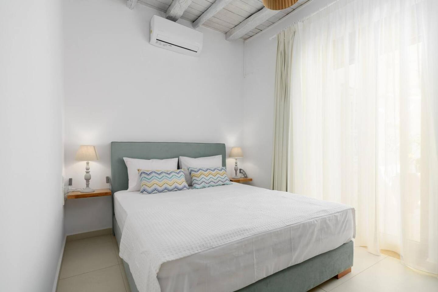 Chrisanthi Elegant Villa Пицидия Экстерьер фото