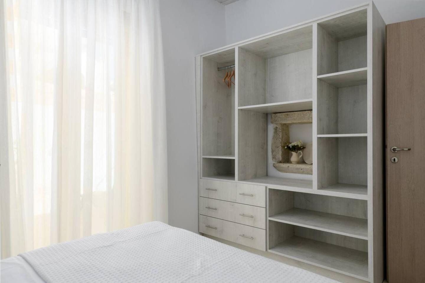 Chrisanthi Elegant Villa Пицидия Экстерьер фото